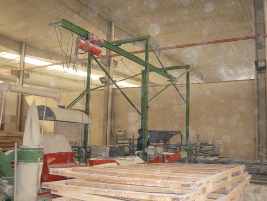 वैक्यूम पीवीसी प्लास्टिक बनाने की मशीन बाहरी पैकिंग सामग्री / स्टेशनरी बोर्ड के लिए