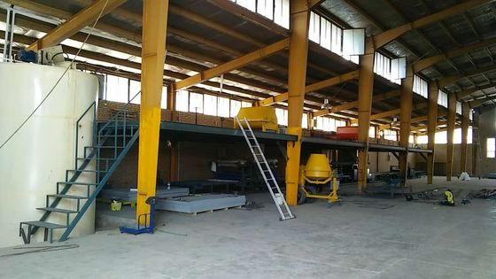 2 - 60 मिमी समायोज्य बोर्ड मोटाई के साथ उच्च शक्ति वाली भूसी बोर्ड मशीन