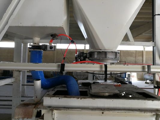 4 घंटे की अग्निरोधक दीवार पैनल बनाने की मशीन स्वचालित फीड के साथ