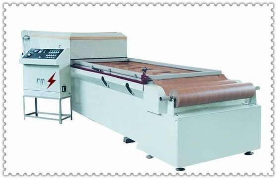 कॉम्पैक्ट स्ट्रक्चर ऑटोमेशन कंट्रोल वैक्यूम फोर्मिंग मशीन प्लास्टिक अवशोषक बोर्ड के लिए