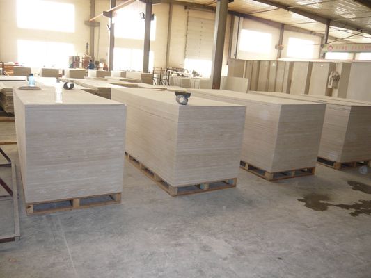 वैक्यूम पीवीसी प्लास्टिक बनाने की मशीन बाहरी पैकिंग सामग्री / स्टेशनरी बोर्ड के लिए