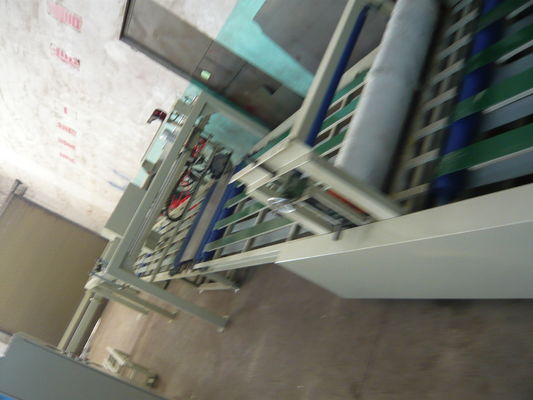 डबल रोलर एक्सट्रूडिंग टेक्नोलॉजी डोर मेकिंग मशीन, मैग्नीशियम ऑक्साइड पैनल प्रेस मशीन