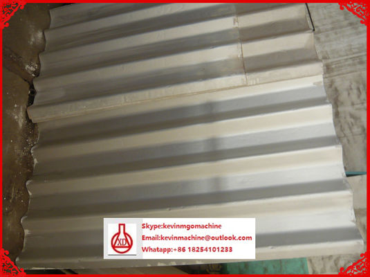 कलर स्टील रूफ टाइल बनाने की मशीन, पेशेवर हाइड्रोलिक टाइल प्रेस मशीन