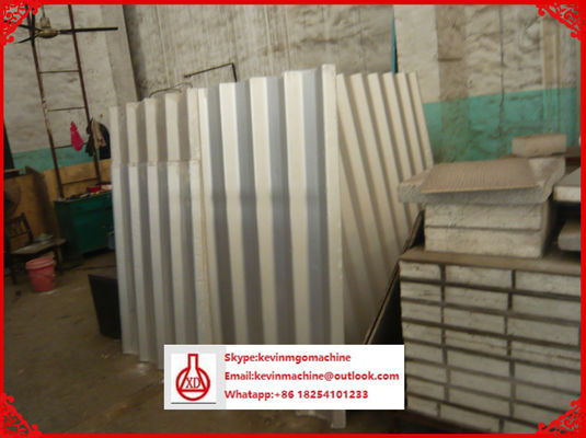 कलर स्टील रूफ टाइल बनाने की मशीन, पेशेवर हाइड्रोलिक टाइल प्रेस मशीन