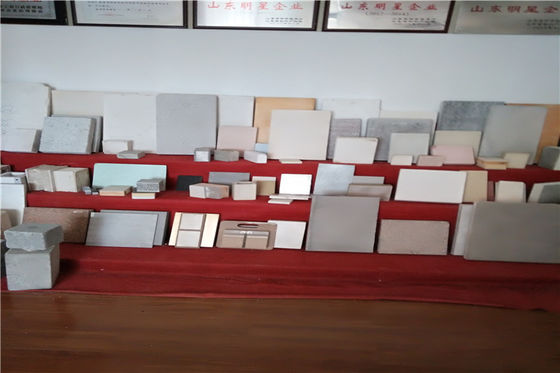 निर्माण सामग्री मशीनरी चीनी मिट्टी के बरतन कांच छत टाइल टुकड़े टुकड़े बनाने की मशीन