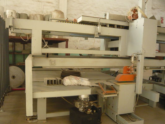 निर्माण स्टील सामग्री के लिए मध्यम क्षमता वाली एमजीओ बोर्ड उत्पादन लाइन